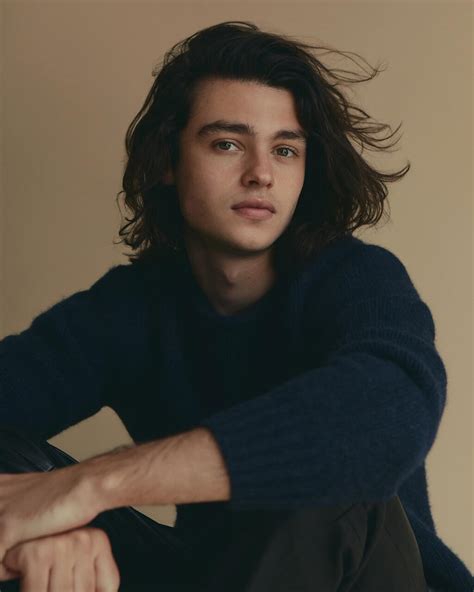 Felix Mallard Biography, Age, Height, Girlfriend, Net。